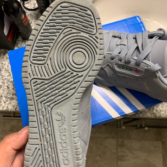 Adidas Yeezy Calabasas Powerphase - Picture 2 of 2